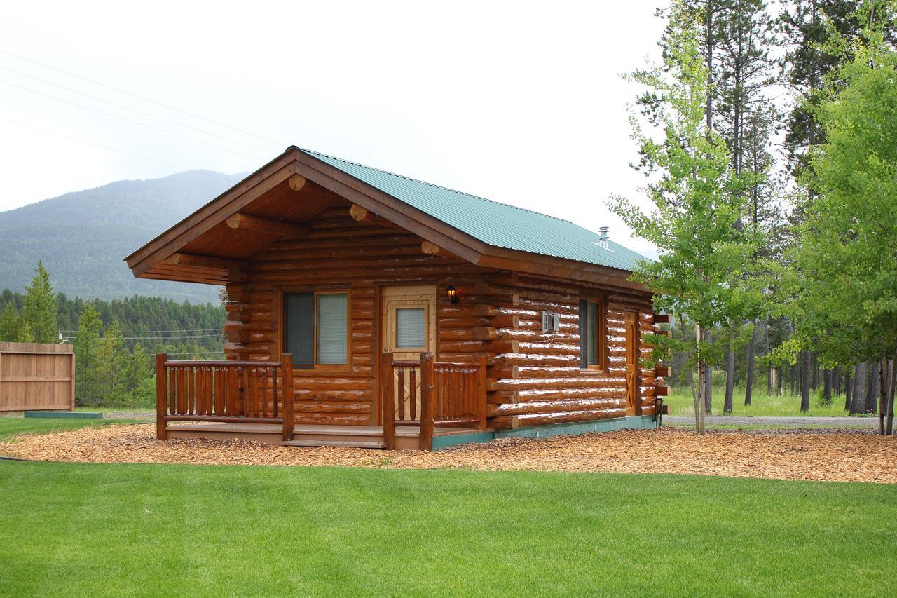 Silverwolf Log Chalets Coram Zewnętrze zdjęcie